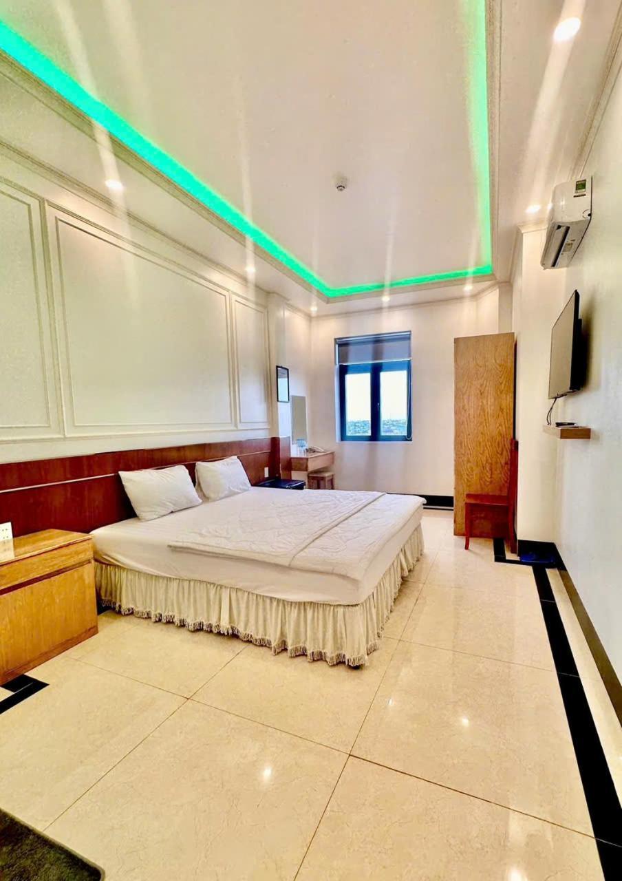 Phung Hoang Vu Hotel Bac Lieu Exterior photo